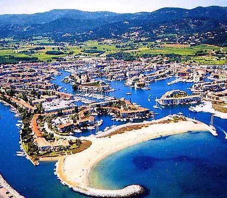 Les Restanques Du Golfe De St Tropez Grimaud